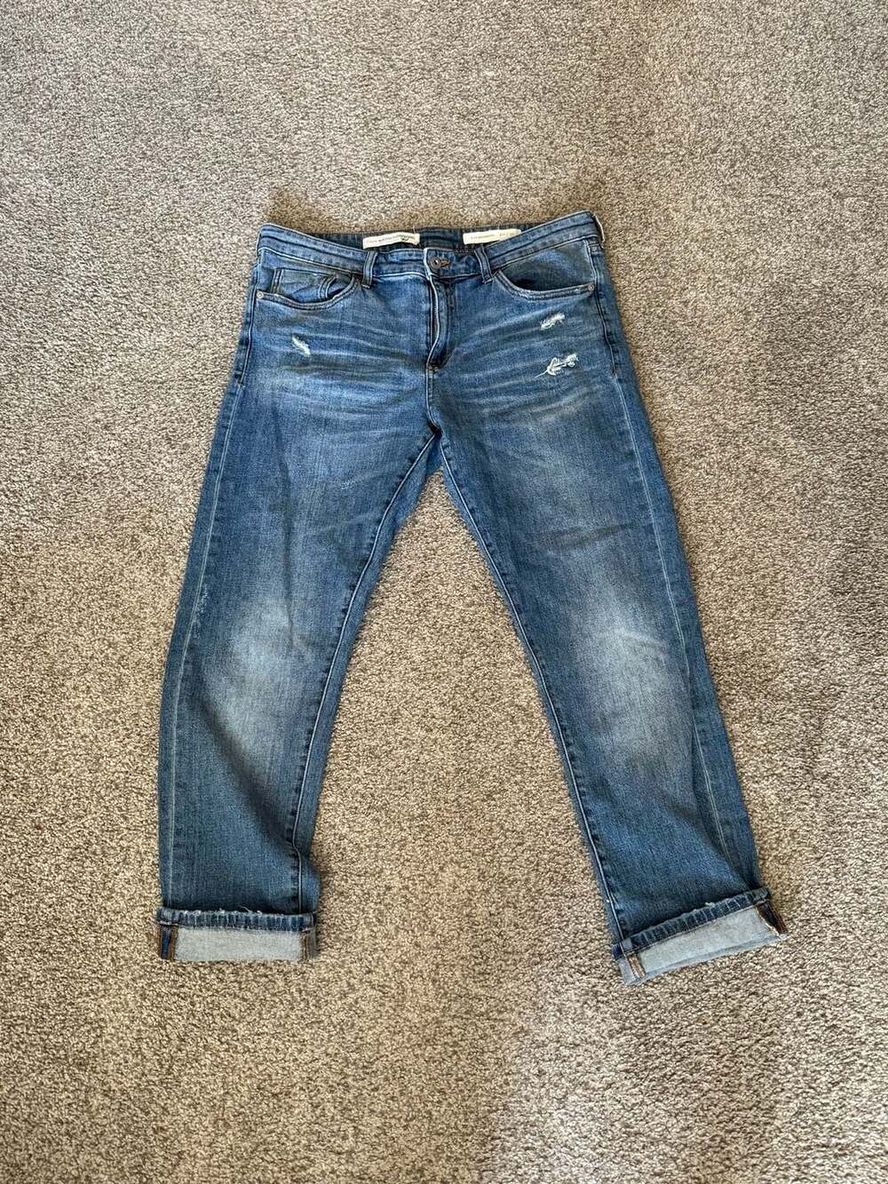 Pilcro by Anthropologie Slim Boyfriend Distressed Jeans Size 30